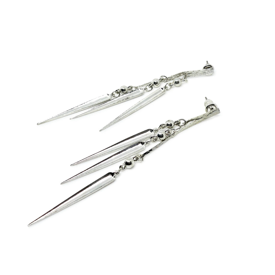 Øreringe, ørestikkere med dinglende vedhæng, forsølvet messing Beadhouse of Copenhagen