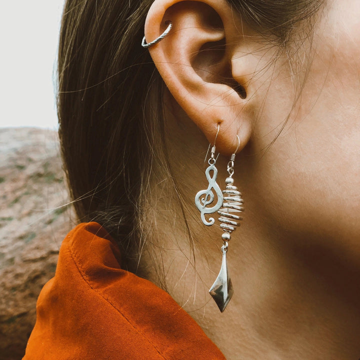 Øreringe, ørekrog g-nøgle, sterlingsølv Beadhouse of Copenhagen