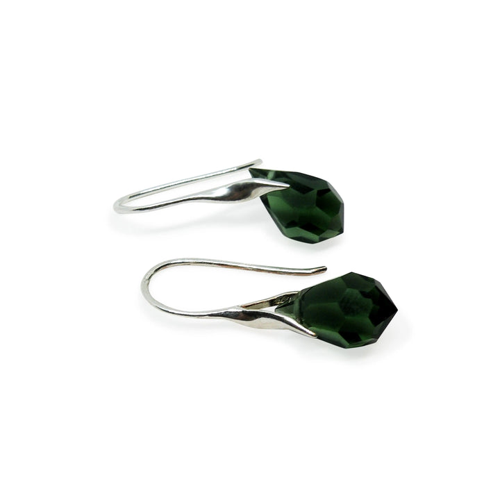 Øreringe med green tourmaline crystal drops i forgyldt sølv og sølv Beadhouse of Copenhagen