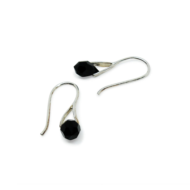 Øreringe med jet crystal drops, sterlingsølv og forgyldt sterlingsølv Beadhouse of Copenhagen