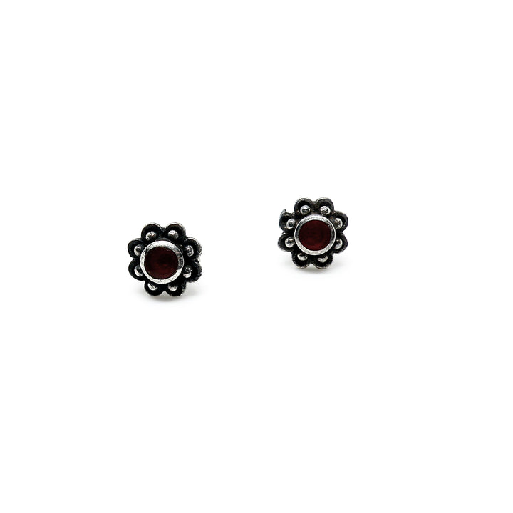 Find Øreringe, ørestikkere blomst med smykkesten, sterlingsølv, 6 mm hos Beadhouse of Copenhagen i dag, med en altid hurtig levering!