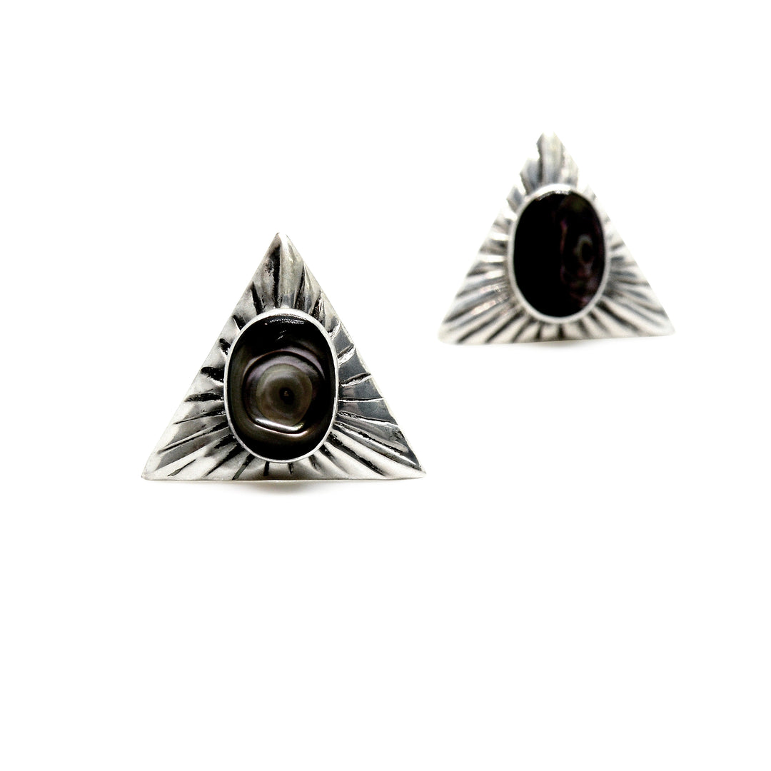 Find Øreringe, ørestikkere art deco trekant med smykkesten, sterlingsølv, 15 mm hos Beadhouse of Copenhagen i dag, med en altid hurtig levering!