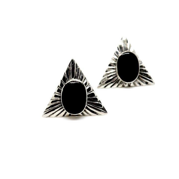 Find Øreringe, ørestikkere art deco trekant med smykkesten, sterlingsølv, 15 mm hos Beadhouse of Copenhagen i dag, med en altid hurtig levering!