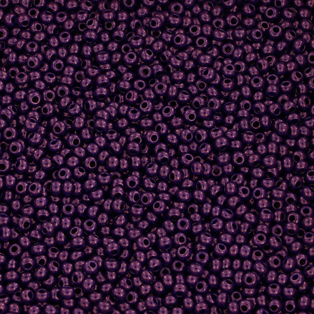 Find Lilla glasperler, preciosa, shiny metallic purple hos Beadhouse of Copenhagen i dag, med en altid hurtig levering!
