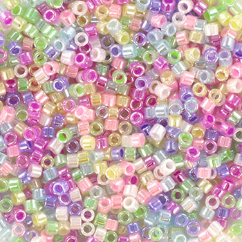 Find Miksede glasperler, miyuki delica beads, ceylon soft 1 hos Beadhouse of Copenhagen i dag, med en altid hurtig levering!