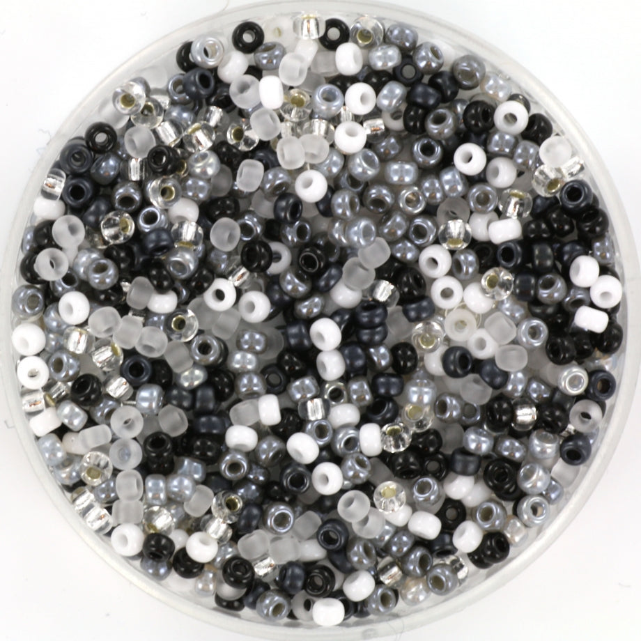 Find Blandede glasperler, miyuki rocailles seed beads, black and white mix hos Beadhouse of Copenhagen i dag, med en altid hurtig levering!