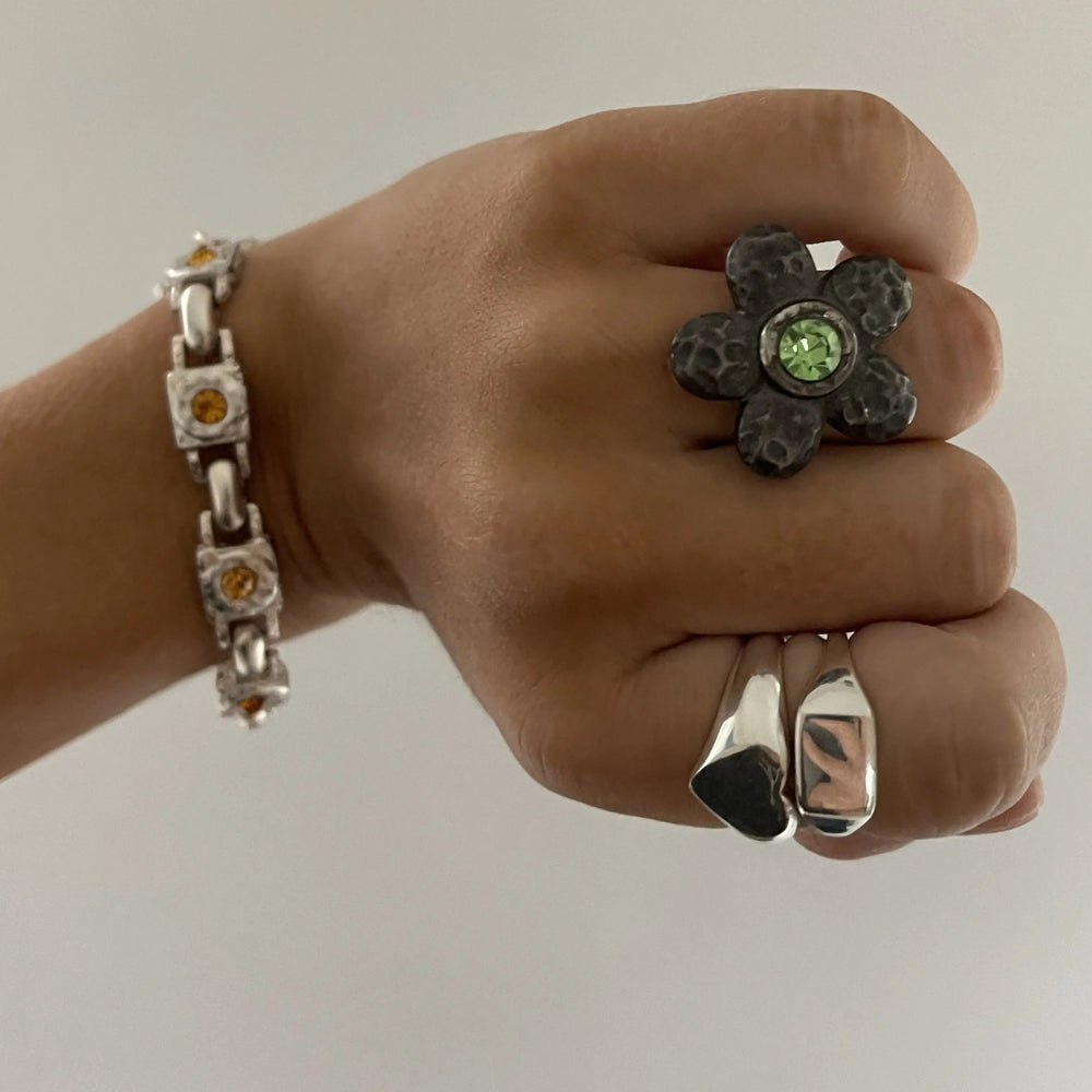 Fingerring, rektangulær signet ring, forgyldt sterlingsølv og sterlingsølv Italy