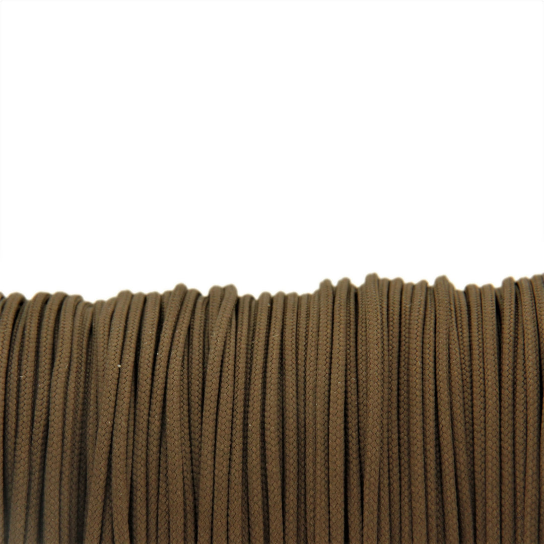 Find Snor, ecocord brun knyttesnor, genanvendt plast, 0,8/1 mm hos Beadhouse of Copenhagen i dag, med en altid hurtig levering!